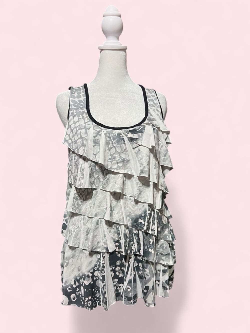 Medium Ruffled Tiered Sleeveless Tank Top - Gray & White Animal Print